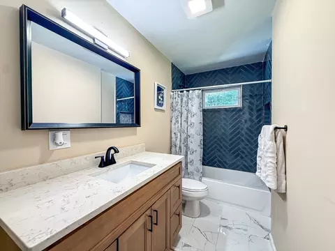 Bath - 107 Olive St, Ashland, MA 01721 photo 1 of 2