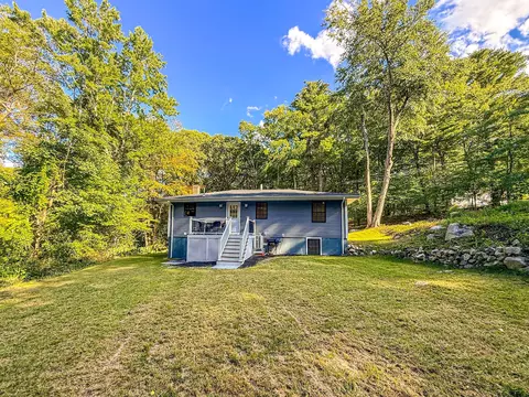 Exterior - 107 Olive St, Ashland, MA 01721 photo 4 of 6