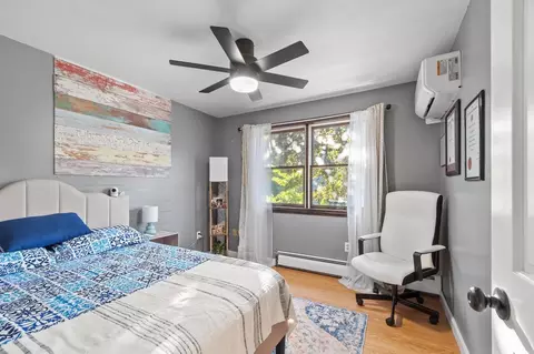 Bedroom - 77 Darnell Rd, Worcester, MA 01606 photo 3 of 8