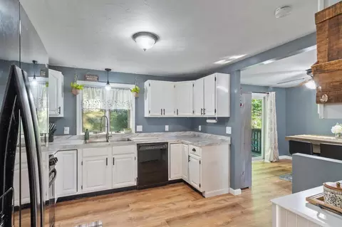 Kitchen - 77 Darnell Rd, Worcester, MA 01606 photo 1 of 2
