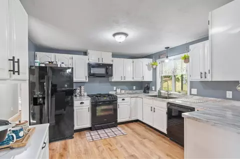 Kitchen - 77 Darnell Rd, Worcester, MA 01606 photo 2 of 2