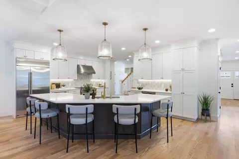 Kitchen - 5 Weeping Willow Dr, Andover, MA 01810 photo 1 of 3
