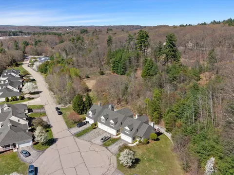 View/Area - 29 Coldspring Dr #B, Sutton, MA 01590 photo 1 of 3