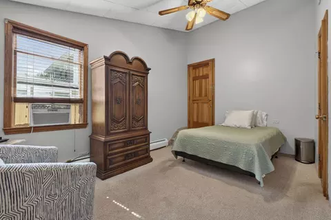Bedroom - 8 Lyndale Rd, Worcester, MA 01606 photo 2 of 6