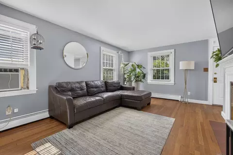 Living - 8 Lyndale Rd, Worcester, MA 01606 photo 1 of 2
