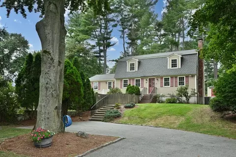 Exterior - 36 Grove St, Reading, MA 01867 photo 2 of 10