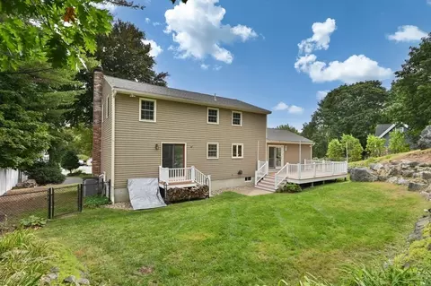 Exterior - 36 Grove St, Reading, MA 01867 photo 9 of 10