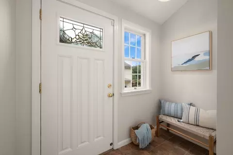 Entry Way - 36 Grove St, Reading, MA 01867 photo 3 of 3