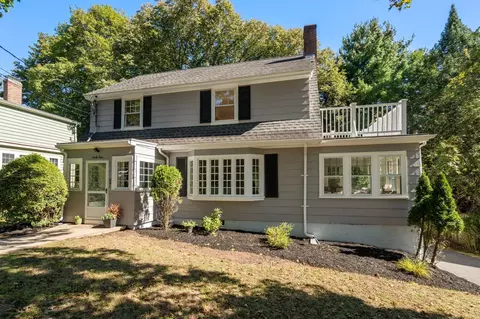 44 Brewster Rd, Newton, MA 02461