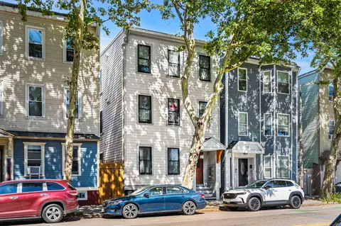 310 Chelsea St, Boston, MA 02128