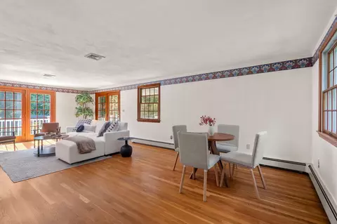 Living - 681 High St, Walpole, MA 02081 photo 6 of 8