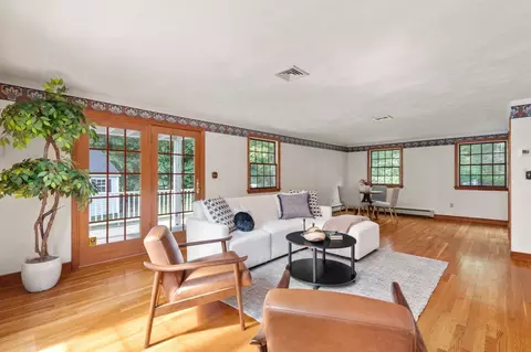 Living - 681 High St, Walpole, MA 02081 photo 4 of 8