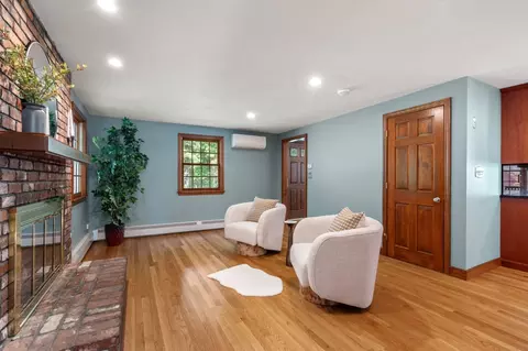 Living - 681 High St, Walpole, MA 02081 photo 3 of 8