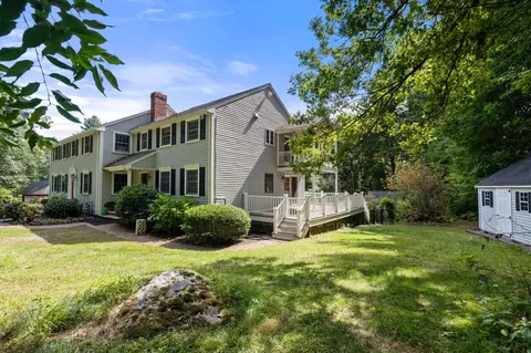 Exterior - 681 High St, Walpole, MA 02081 photo 2 of 11