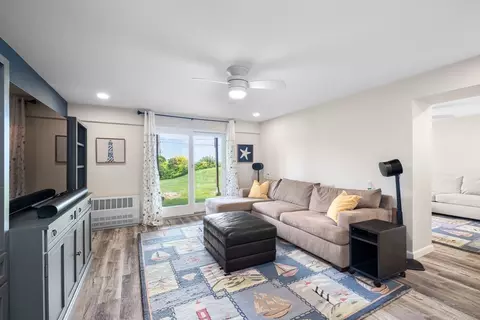 Living - 21 Nelson Ave, Fairhaven, MA 02719 photo 3 of 3