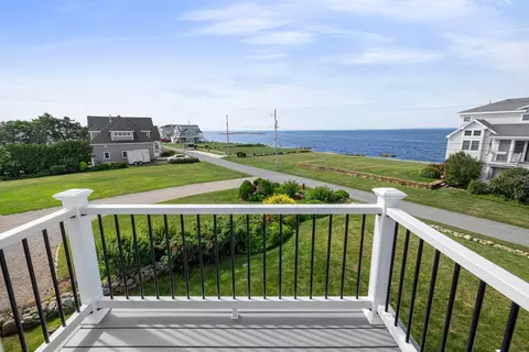 View/Area - 21 Nelson Ave, Fairhaven, MA 02719 photo 3 of 5