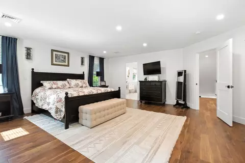 Bedroom - 60 Claybrook Rd, Dover, MA 02030 photo 2 of 5