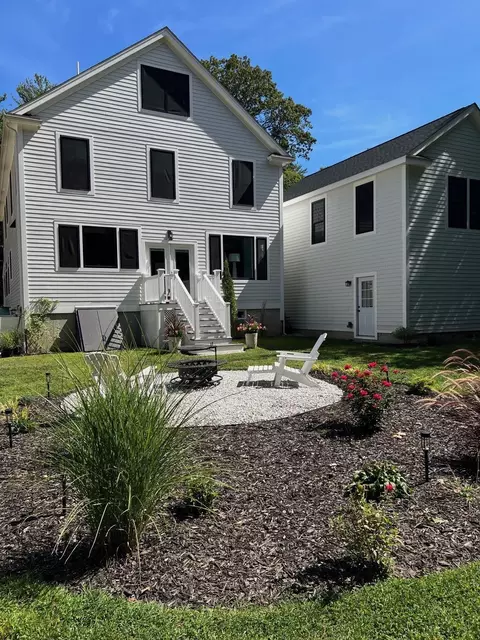 Exterior - 60 Claybrook Rd, Dover, MA 02030 photo 4 of 9