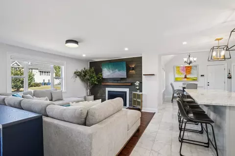 Living - 5 Barbara Rd, Danvers, MA 01923 photo 1 of 2