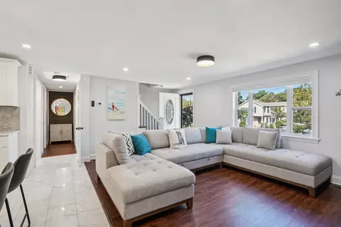 Living - 5 Barbara Rd, Danvers, MA 01923 photo 2 of 2