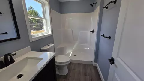 Bath - 12 Willow St, Chicopee, MA 01020 photo 5 of 6