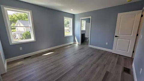 Bedroom - 12 Willow St, Chicopee, MA 01020 photo 5 of 12