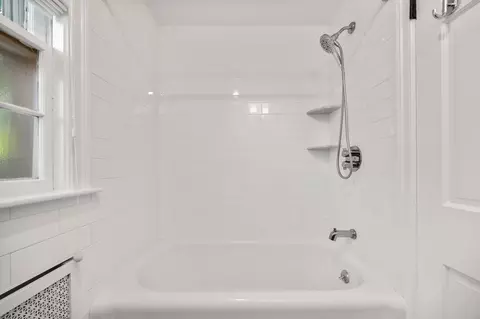 Bath - 308 Webster St, Needham, MA 02494 photo 2 of 3