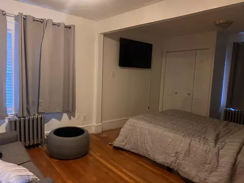 Bedroom - 21 Commonweath Ave, Dedham, MA 02026 photo 1 of 1