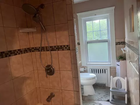 Bath - 21 Commonweath Ave, Dedham, MA 02026 photo 2 of 2