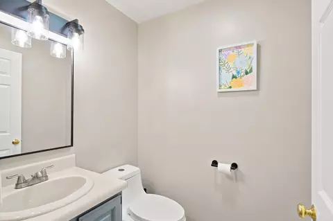 Bath - 20 Eagle Dr #20, Douglas, MA 01516 photo 1 of 2