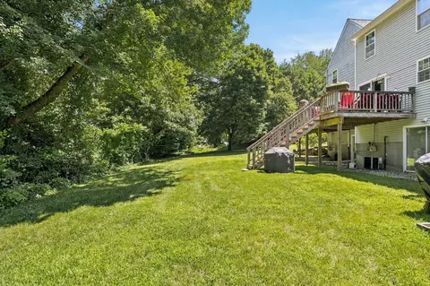 Exterior - 20 Eagle Dr #20, Douglas, MA 01516 photo 7 of 9