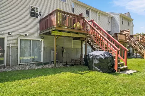 Exterior - 20 Eagle Dr #20, Douglas, MA 01516 photo 9 of 9