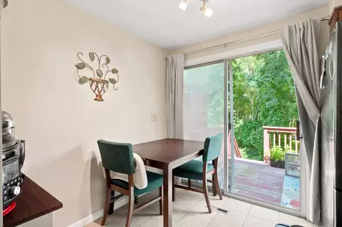 Dining - 20 Eagle Dr #20, Douglas, MA 01516 photo 2 of 2