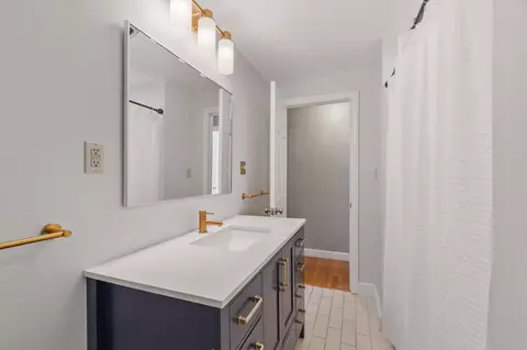 Bath - 159 Randall Rd, Stow, MA 01775 photo 1 of 2