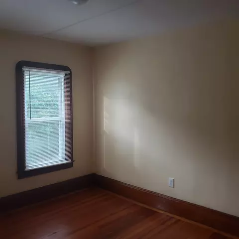 Bedroom - 44-46 Langdon St, Springfield, MA 01104 photo 7 of 7