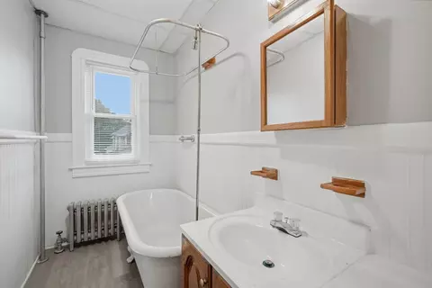 Bath - 44-46 Langdon St, Springfield, MA 01104 photo 1 of 1