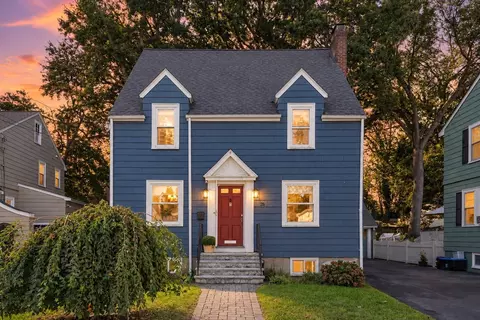 25 Wildwood Rd, Medford, MA 02155