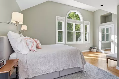 Bedroom - 88 Esterbrook Rd, Acton, MA 01720 photo 3 of 6