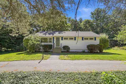 75 Proctor Rd, Chelmsford, MA 01824