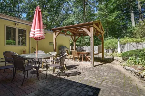 Exterior - 9 Raleigh Rd, Dover, MA 02030 photo 4 of 6