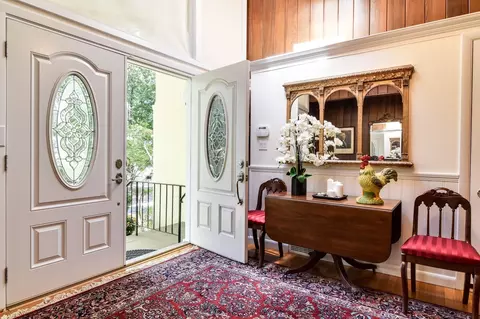 Entry Way - 9 Raleigh Rd, Dover, MA 02030 photo 2 of 2