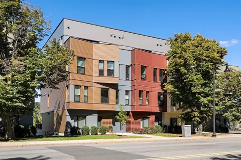 125 Hyde Park Ave #A, Jamaica Plain, MA 02130