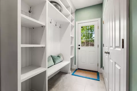 Entry Way - 3 Macarthur Rd, Wellesley, MA 02482 photo 3 of 10