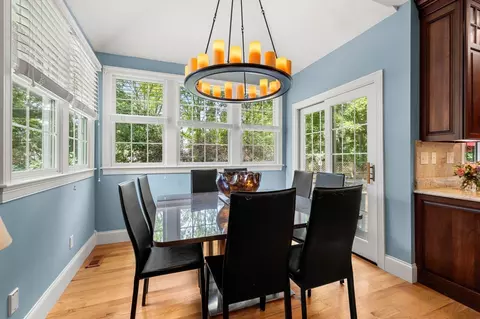 Dining - 3 Macarthur Rd, Wellesley, MA 02482 photo 2 of 2