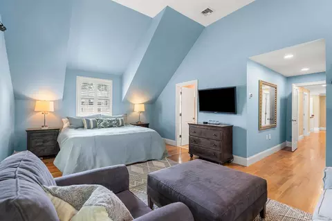 Bedroom - 3 Macarthur Rd, Wellesley, MA 02482 photo 1 of 6