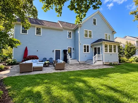 Exterior - 3 Macarthur Rd, Wellesley, MA 02482 photo 4 of 4