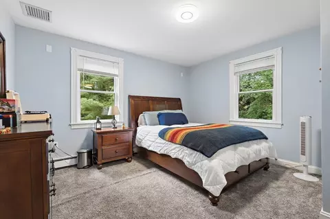 Bedroom - 160 Range Rd, Concord, MA 01742 photo 5 of 8
