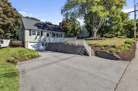 Exterior - 4 Stratton Rd, Hudson, MA 01749 photo 11 of 11