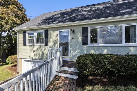 Exterior - 4 Stratton Rd, Hudson, MA 01749 photo 1 of 11