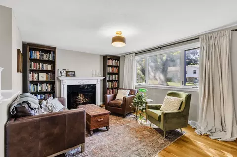 Living - 4 Stratton Rd, Hudson, MA 01749 photo 1 of 3
